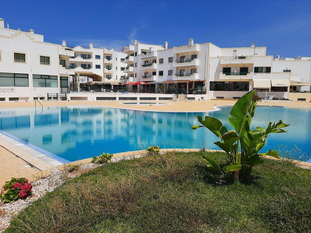 New Flat In Dunas De Alvor With Front Balcony Pool Eksteriør billede